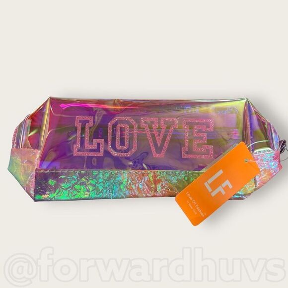 Bundle Sale 3 for $15  | Love of Fashion LOVE Shiny | Makeup Pouch NEW - Picture 1 of 7